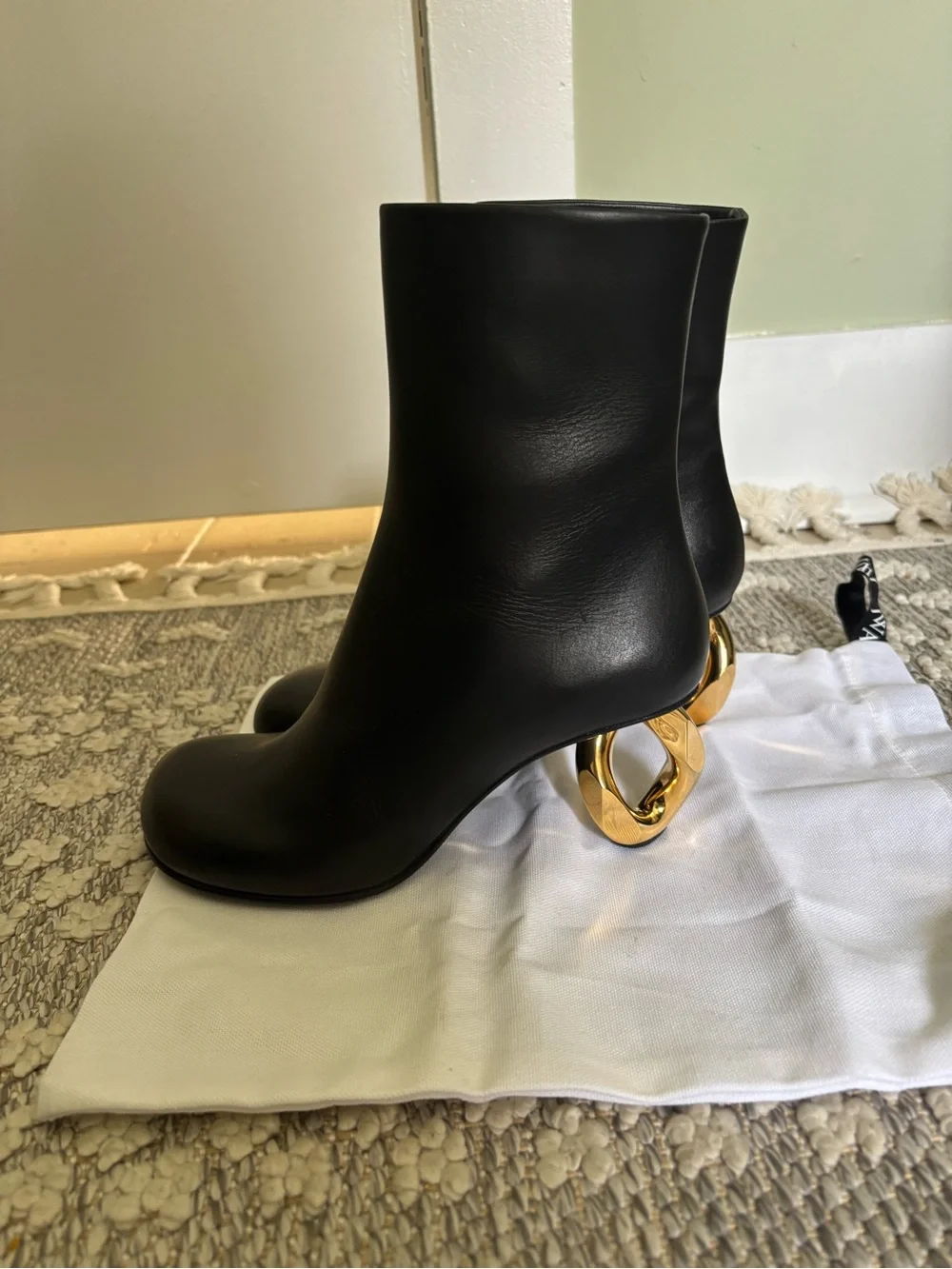 JW ANDERSON stunning authentic